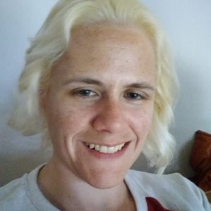 Meet your Posher, Adriane